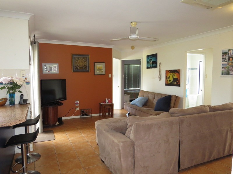 1 Peters  Place, Bowen QLD 4805