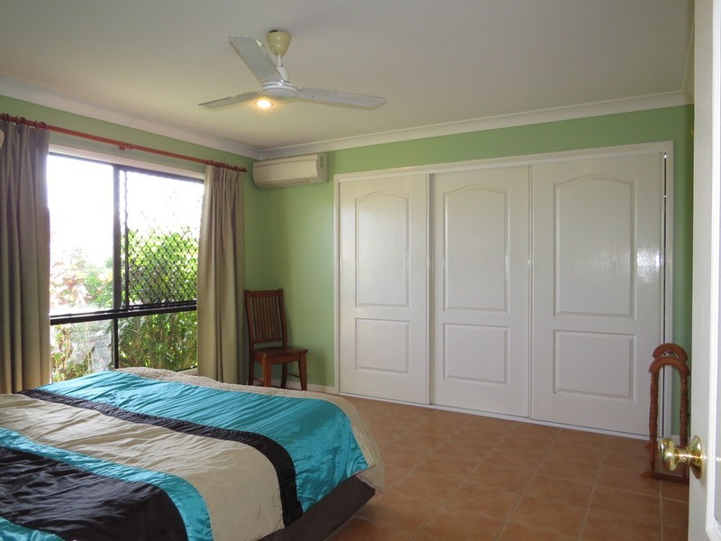 1 Peters  Place, Bowen QLD 4805