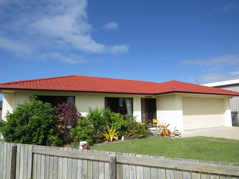 1 Peters  Place, Bowen QLD 4805