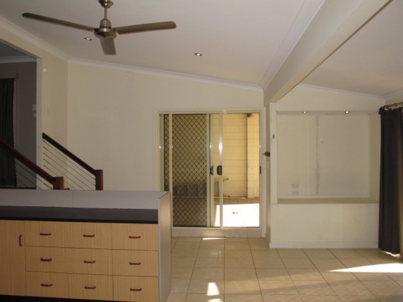 8 McDougal Street, Bowen QLD 4805