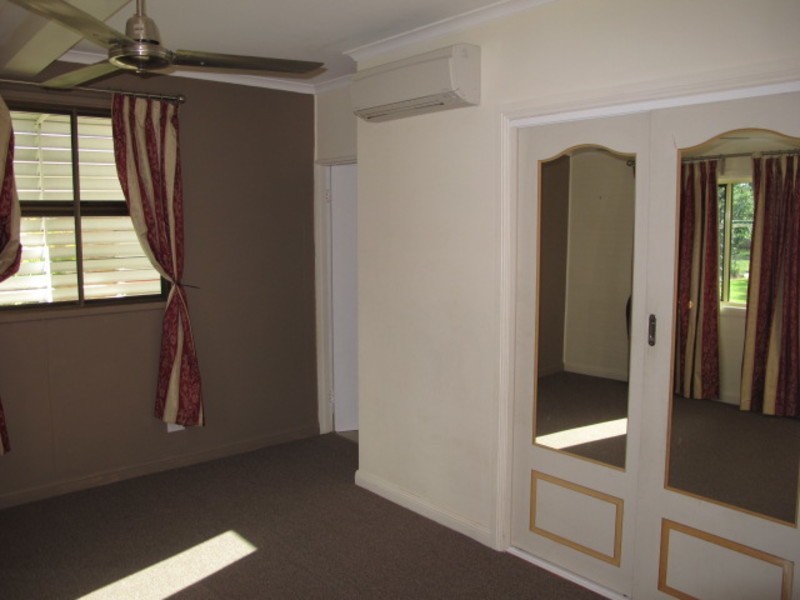 8 McDougal Street, Bowen QLD 4805