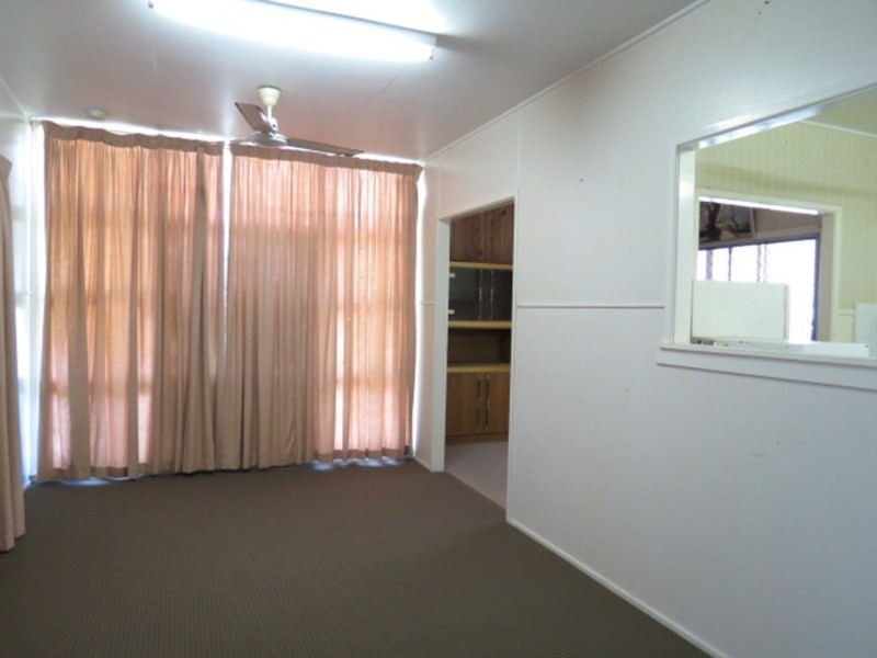 4 Marshall Street, Bowen QLD 4805