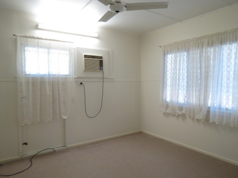 4 Marshall Street, Bowen QLD 4805