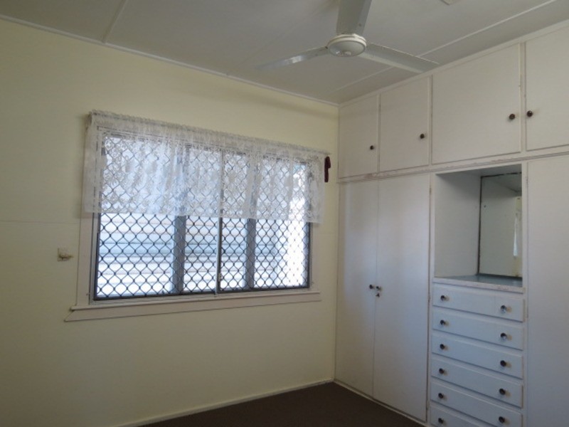 4 Marshall Street, Bowen QLD 4805