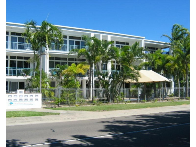 12/89 Horseshoe Bay Road, Bowen QLD 4805