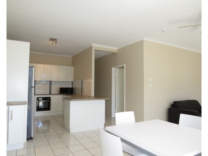 12/89 Horseshoe Bay Road, Bowen QLD 4805