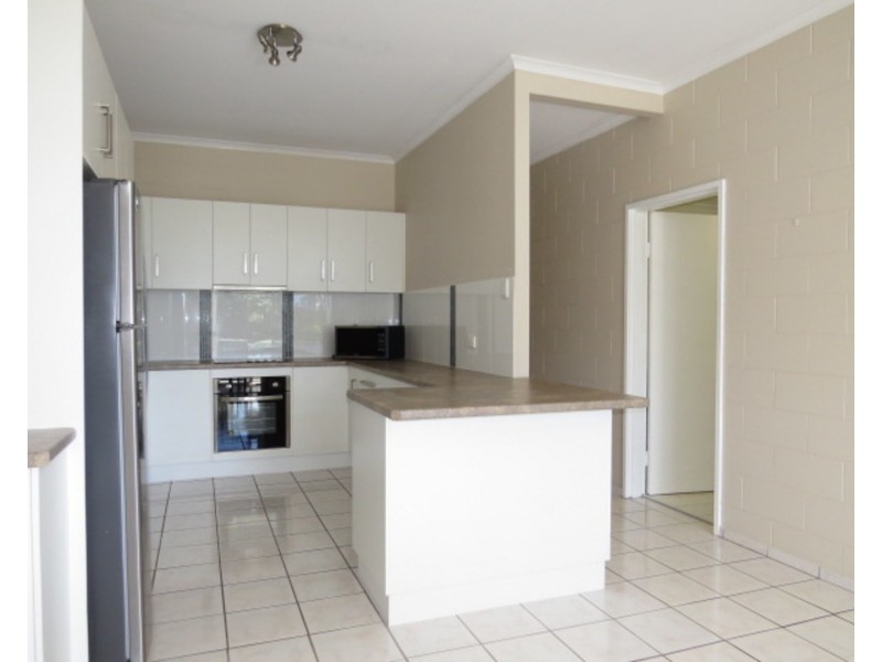 12/89 Horseshoe Bay Road, Bowen QLD 4805