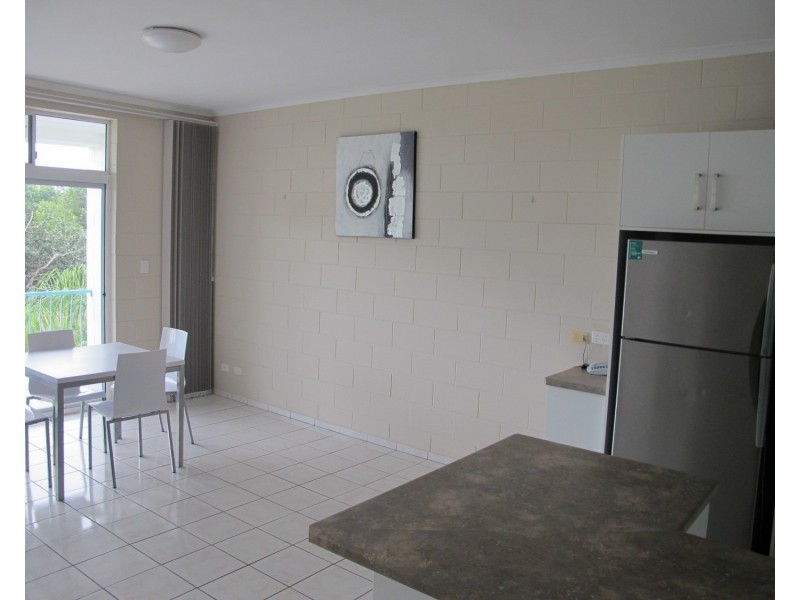 12/89 Horseshoe Bay Road, Bowen QLD 4805