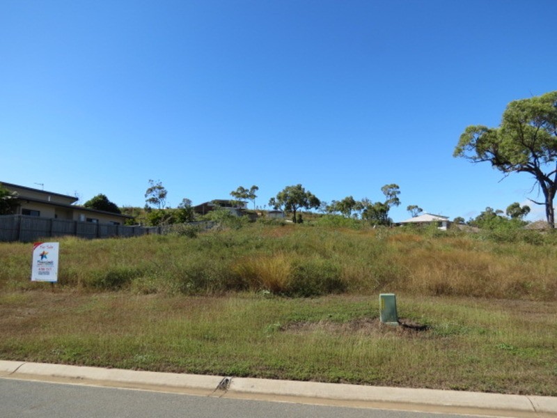 8 Sunshine Court, Bowen QLD 4805
