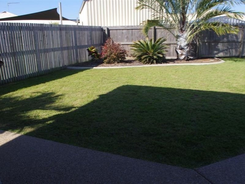 17 Lucinda Place, Bowen QLD 4805