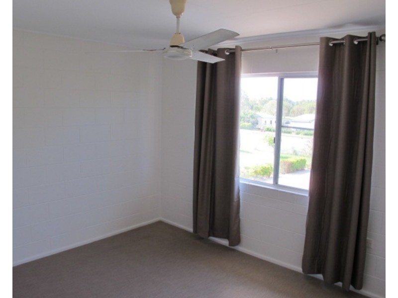 3/121 Herbert Street, Bowen QLD 4805