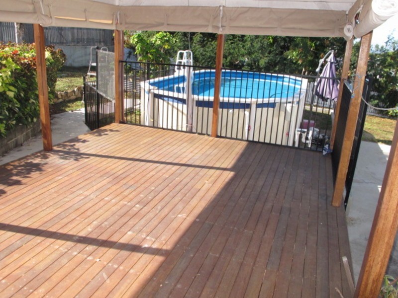 85 Livingstone Street, Bowen QLD 4805