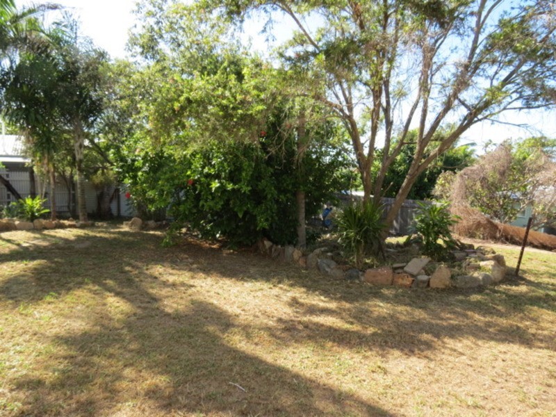 12 Mitchell Street, Bowen QLD 4805