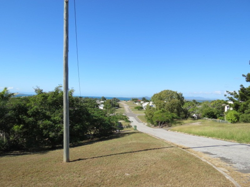 12 Mitchell Street, Bowen QLD 4805