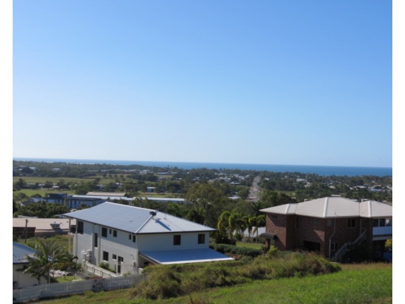 32 Tynwald Avenue, Bowen QLD 4805