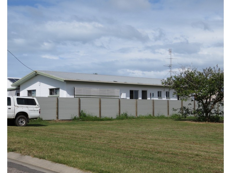 9 Rodney Street, Bowen QLD 4805