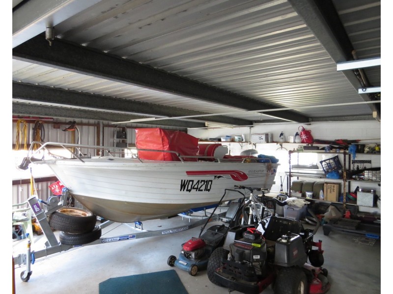 9 Rodney Street, Bowen QLD 4805