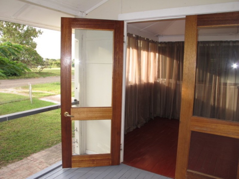 5 Reynolds Street, Bowen QLD 4805