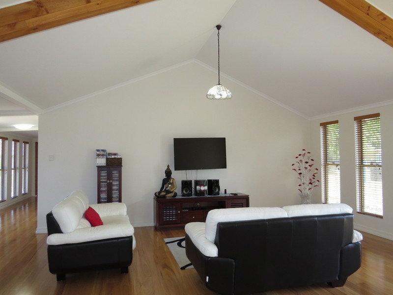 23 Africandar Road, Bowen QLD 4805
