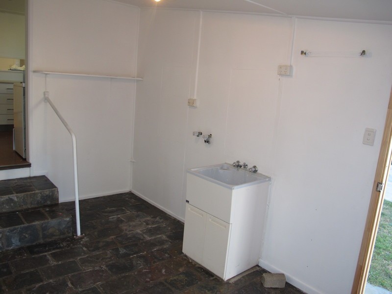 11 Gordon Street, Bowen QLD 4805