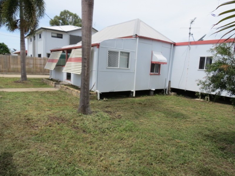 11 Gordon Street, Bowen QLD 4805