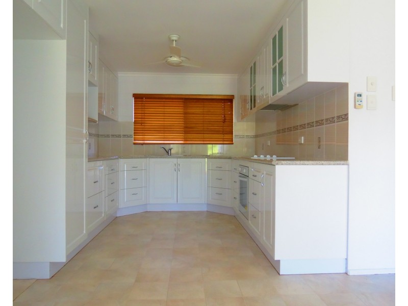 8 Troyon Court, Bowen QLD 4805