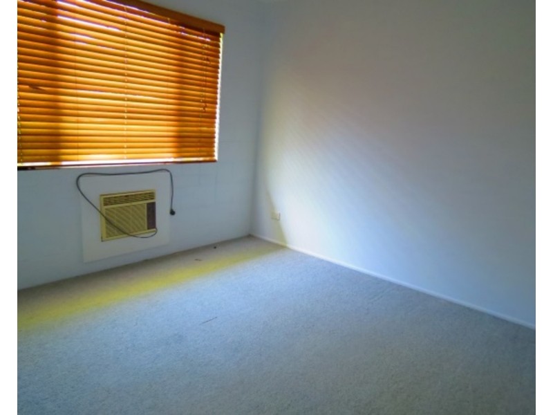 8 Troyon Court, Bowen QLD 4805