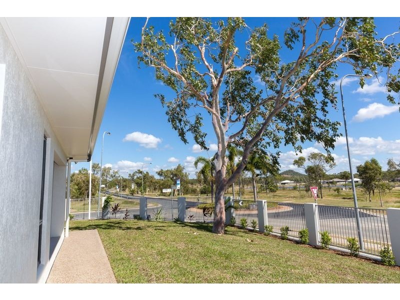 1 – 3 Fairway Drive, Bowen QLD 4805