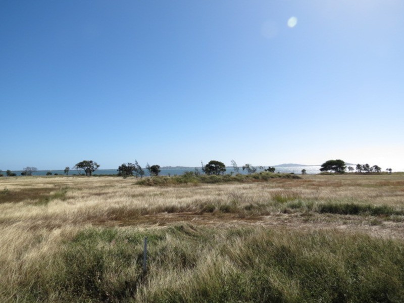 151 Ocean View Drive, Bowen QLD 4805