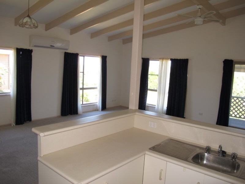 6/7 Lotus Lane, Bowen QLD 4805