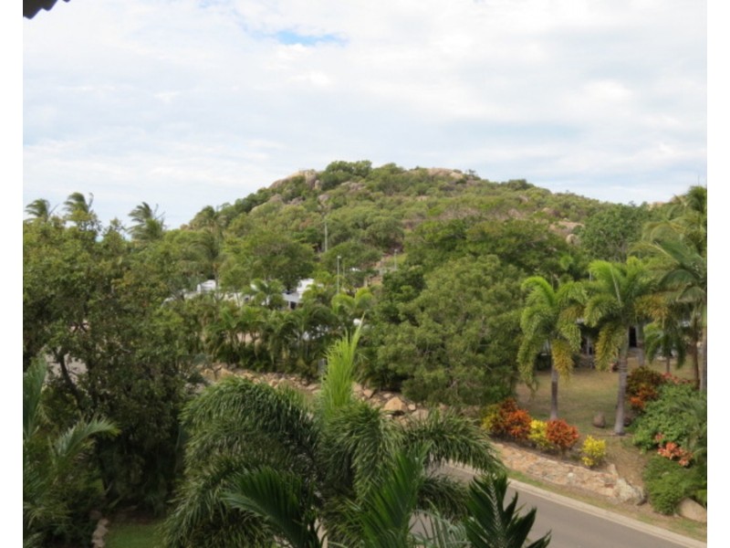 20/2B Horseshoe Bay Road, Bowen QLD 4805