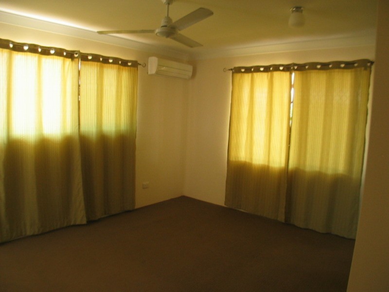 5 Lemon Grove, Bowen QLD 4805