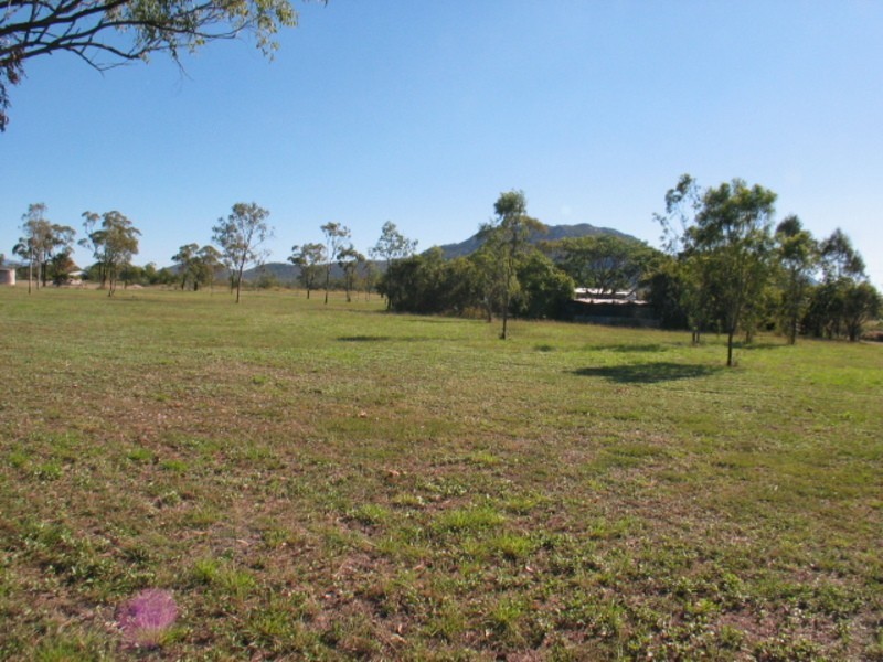 215 Euri Road, Bowen QLD 4805