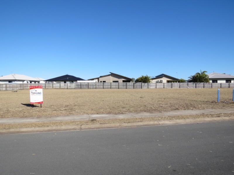 13 Ada Place, Bowen QLD 4805