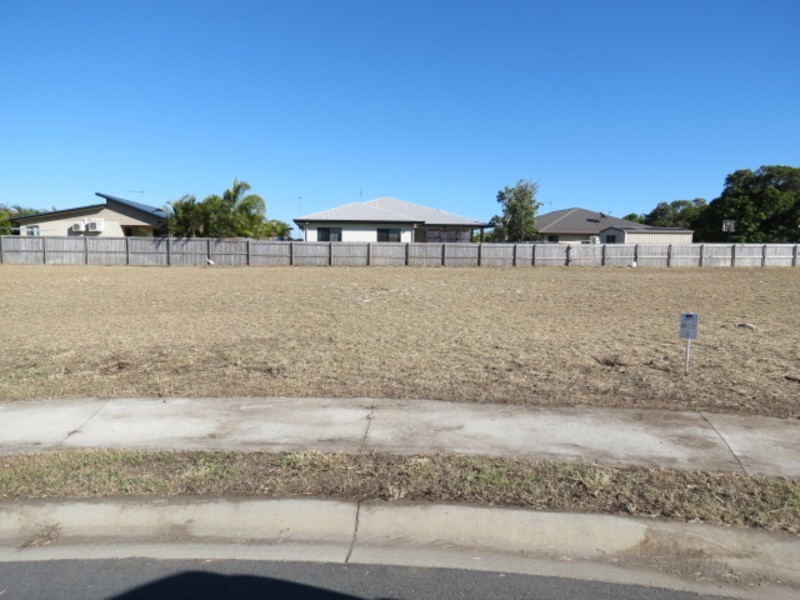15 Ada Place, Bowen QLD 4805