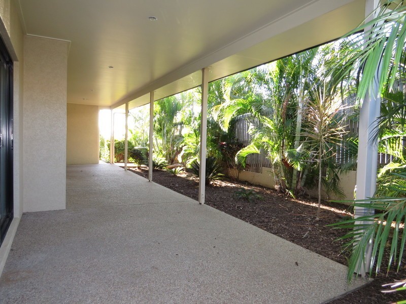 10 Sunshine Court, Bowen QLD 4805