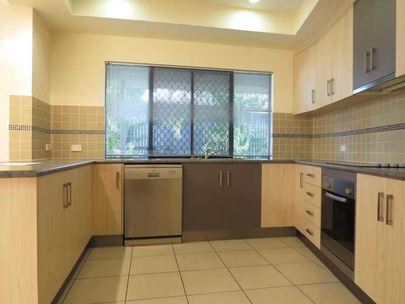 10 Sunshine Court, Bowen QLD 4805