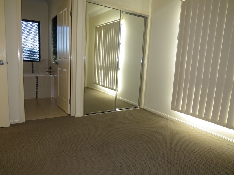 10 Sunshine Court, Bowen QLD 4805