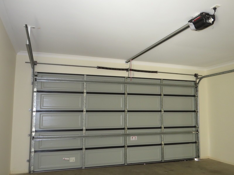 10 Sunshine Court, Bowen QLD 4805