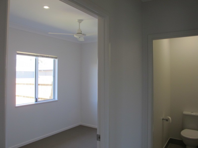 5 Eighth Close, Bowen QLD 4805