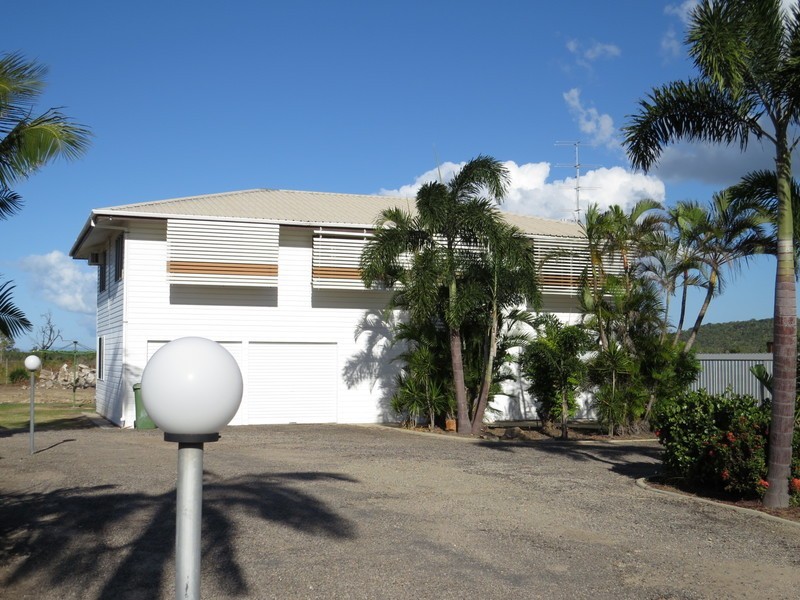 18588 Bruce Highway, Bowen QLD 4805