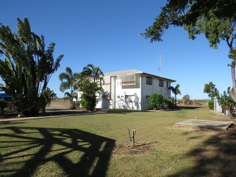 18588 Bruce Highway, Bowen QLD 4805