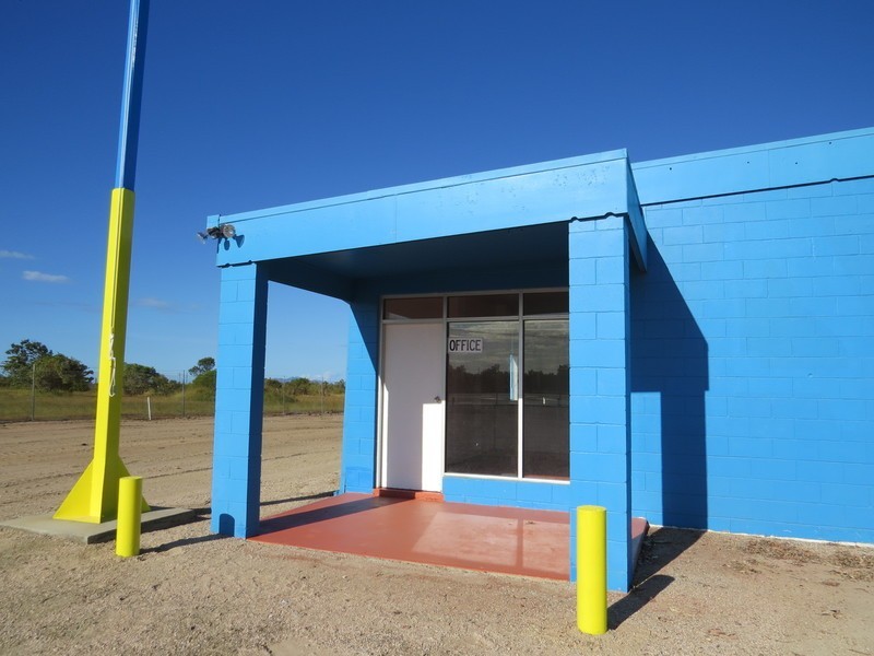 18588 Bruce Highway, Bowen QLD 4805