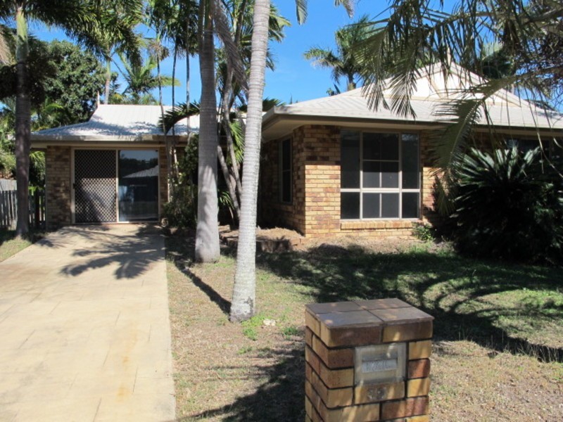 39 Coral Street, Bowen QLD 4805