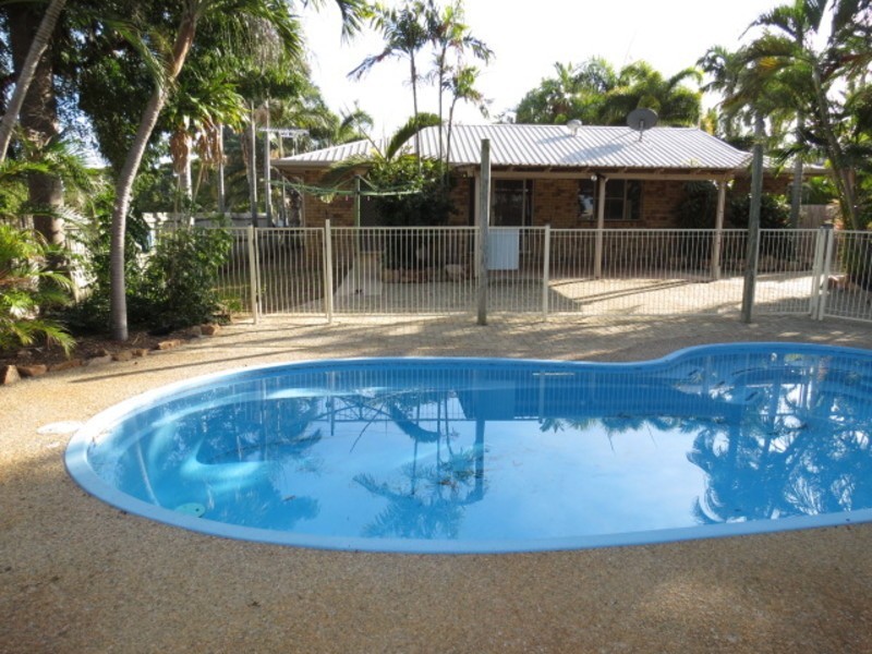39 Coral Street, Bowen QLD 4805