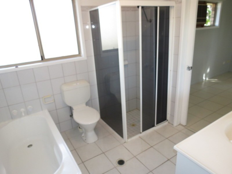 39 Coral Street, Bowen QLD 4805