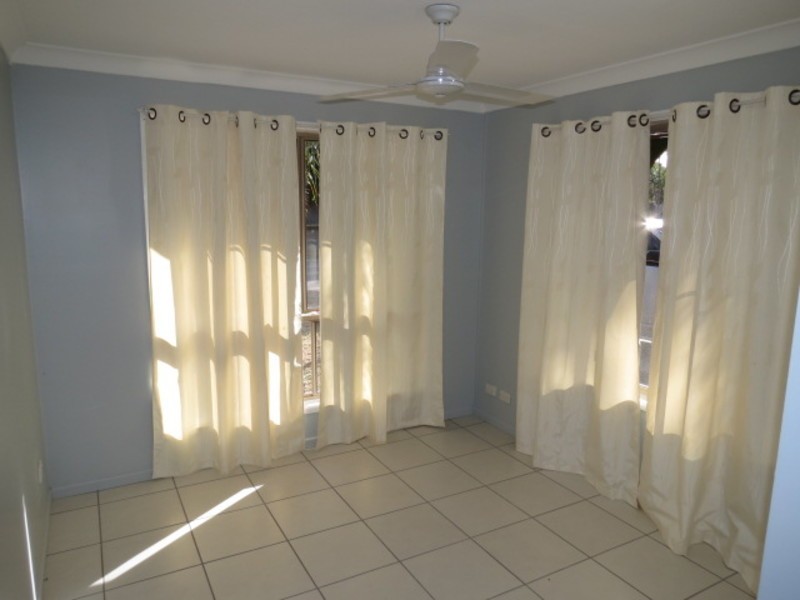 39 Coral Street, Bowen QLD 4805