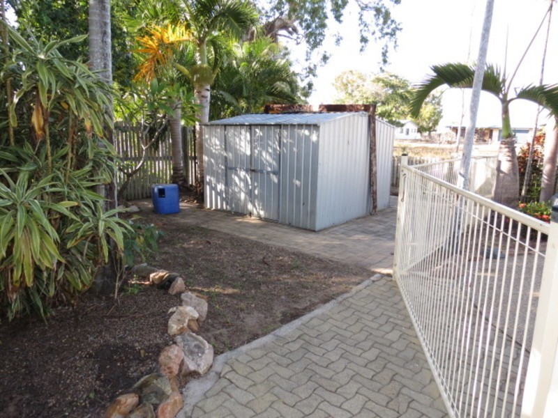39 Coral Street, Bowen QLD 4805