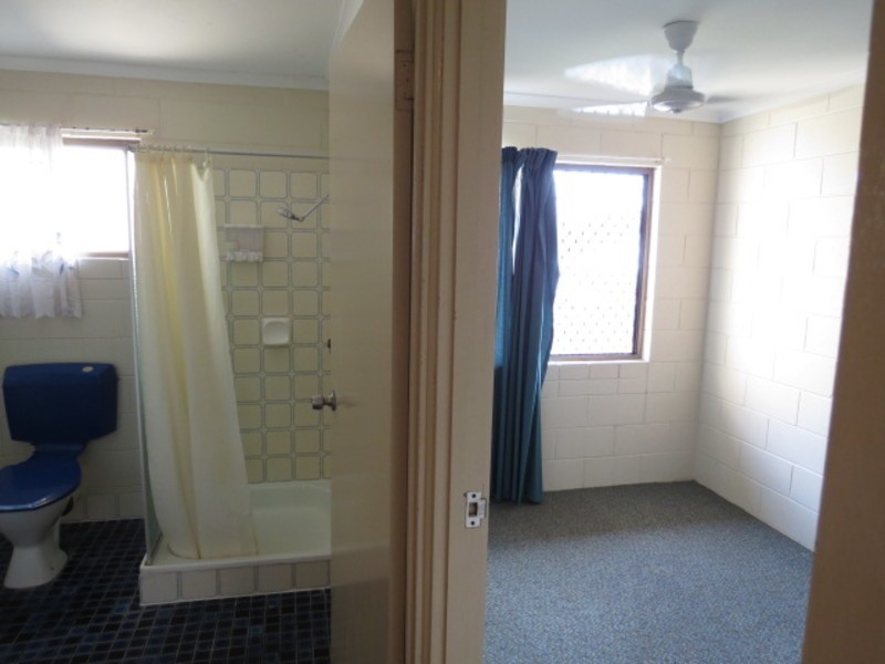 3/2a Powell Street, Bowen QLD 4805
