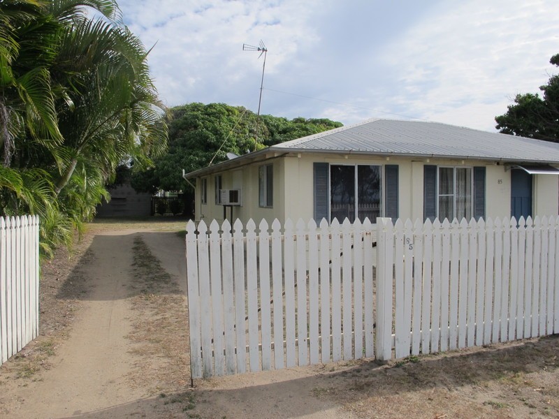 85 Esplanade, Bowen QLD 4805